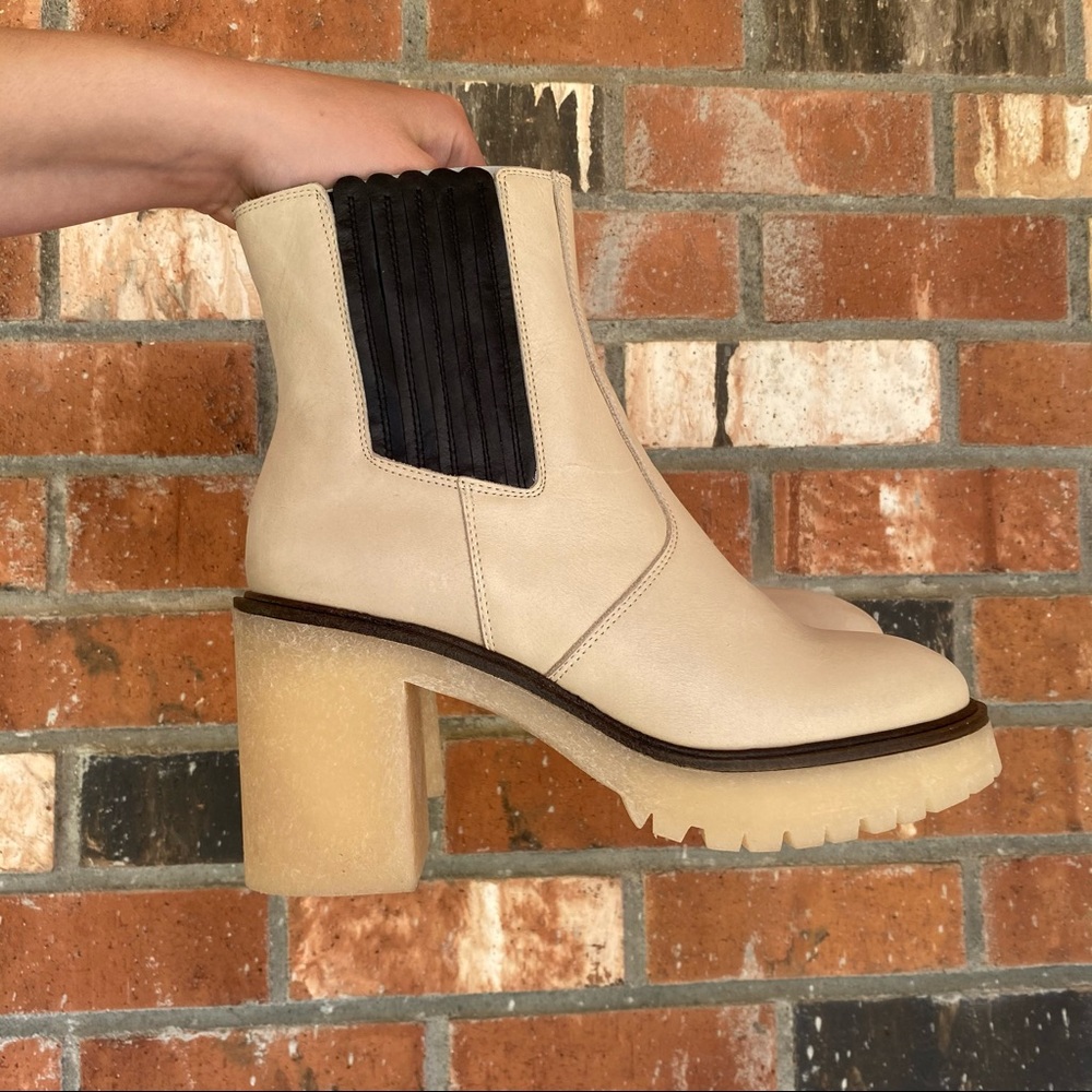 NEW ✨ Free People James Chelsea Boots Bone Ivory - Picture 5 of 7